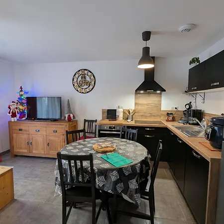 Cocooning Au Coeur Des Hautes-vosges Avec Terrasse Et Parking Prive - Fr-1-589-841